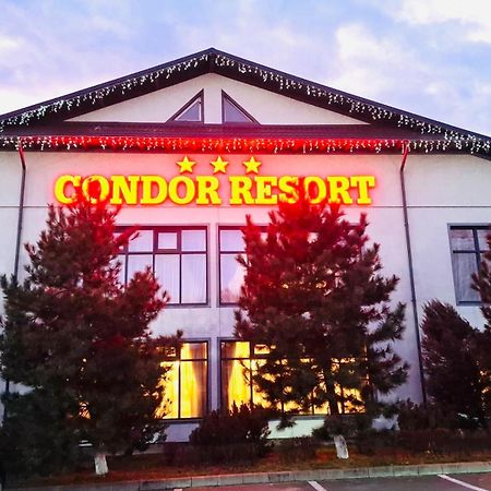 Condor Resort Dulcesti Ngoại thất bức ảnh