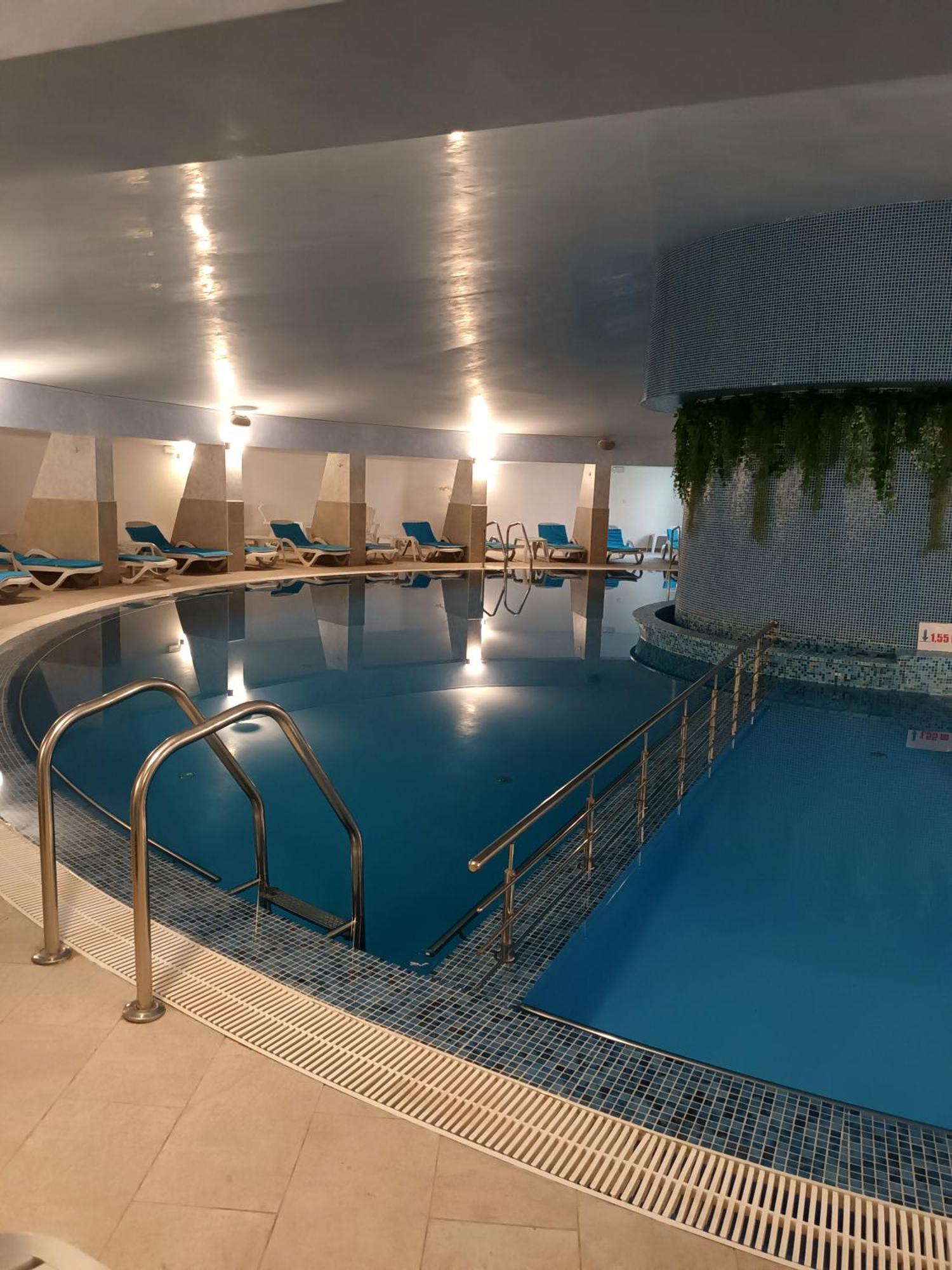 Condor Resort Dulcesti Ngoại thất bức ảnh